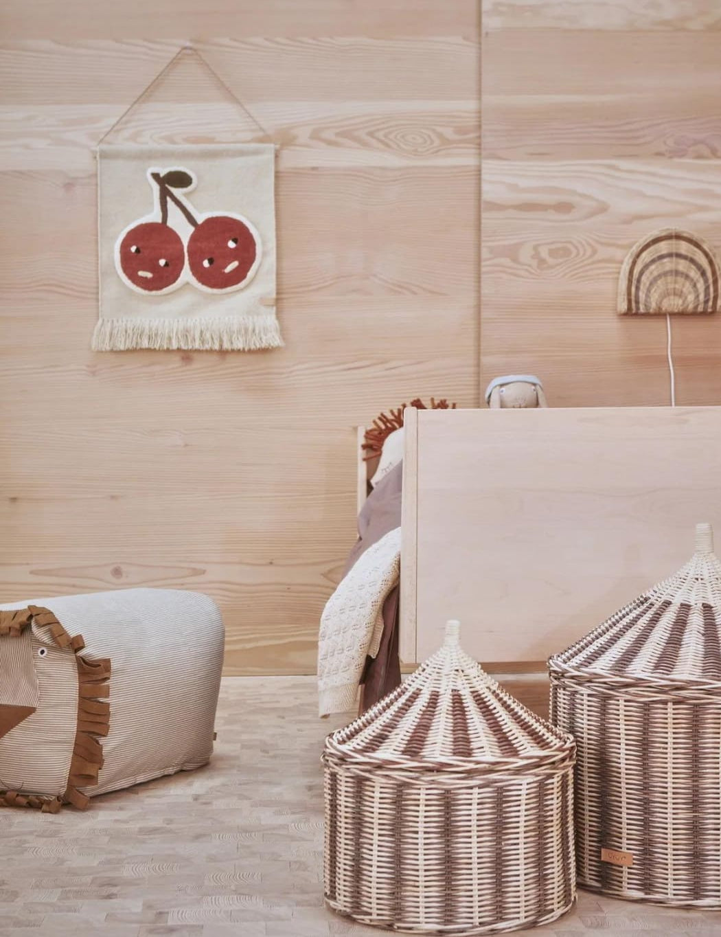 Cherry_Wall_Hanging_Oyoy_Mini_1.jpg