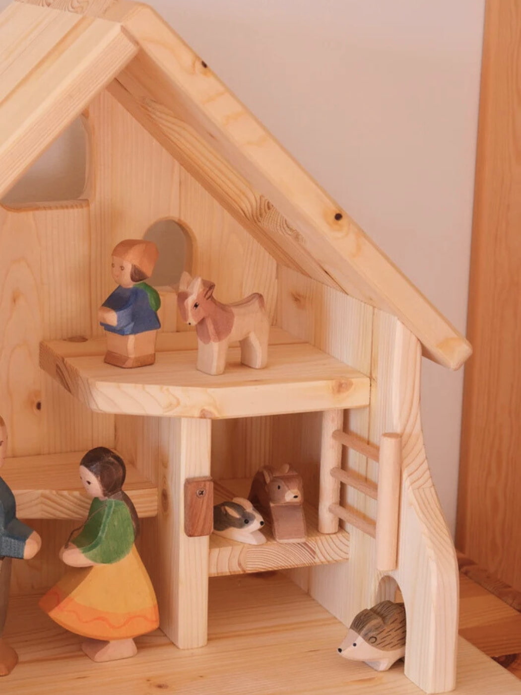 Wooden Farm Cottage with Stable