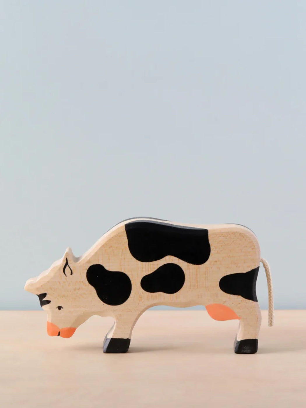 Wooden Cow Grazing - Black