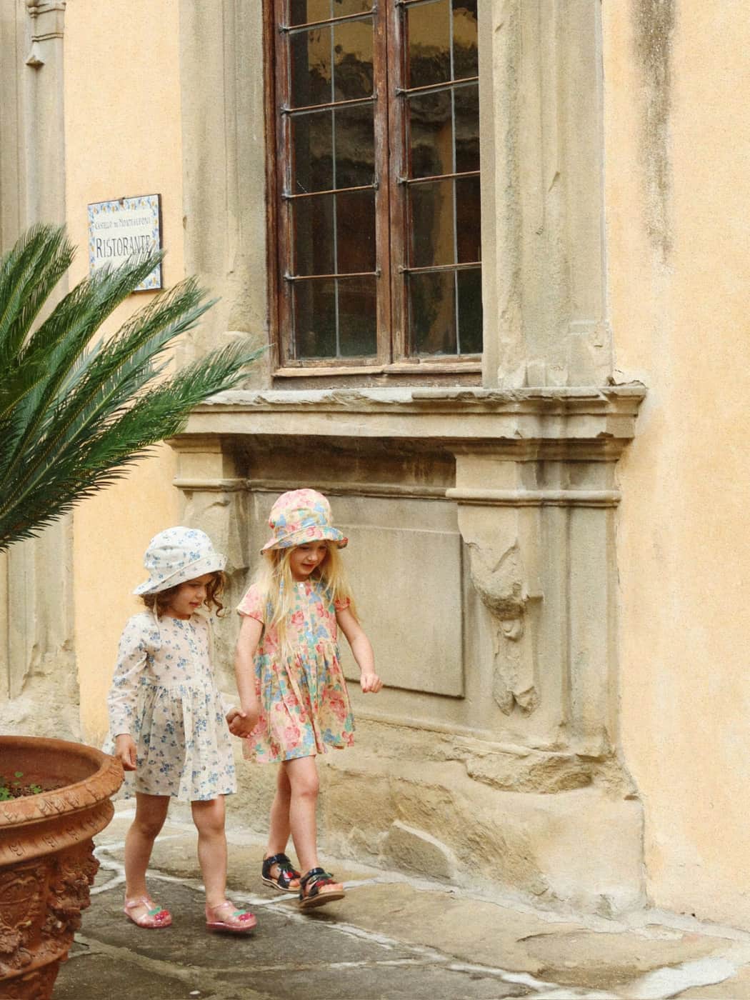 Kim Rüschenkleid - Kirschkariert