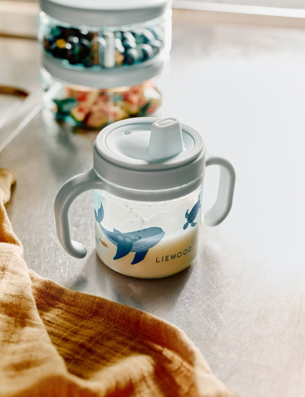Liewood_Sippy_Cup_for_toddlers_and_babies_Australia_3.jpg