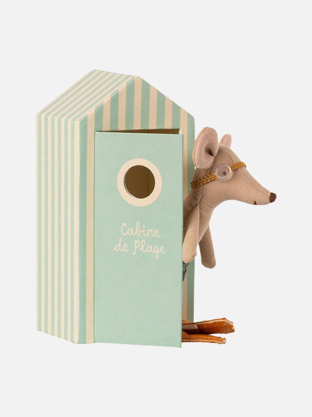 Beach Mouse Big Brother in Cabin