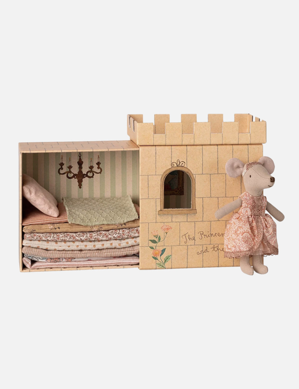 Maileg_Mouse_Princess_and_the_Pea_Toy_Australia_2.jpg