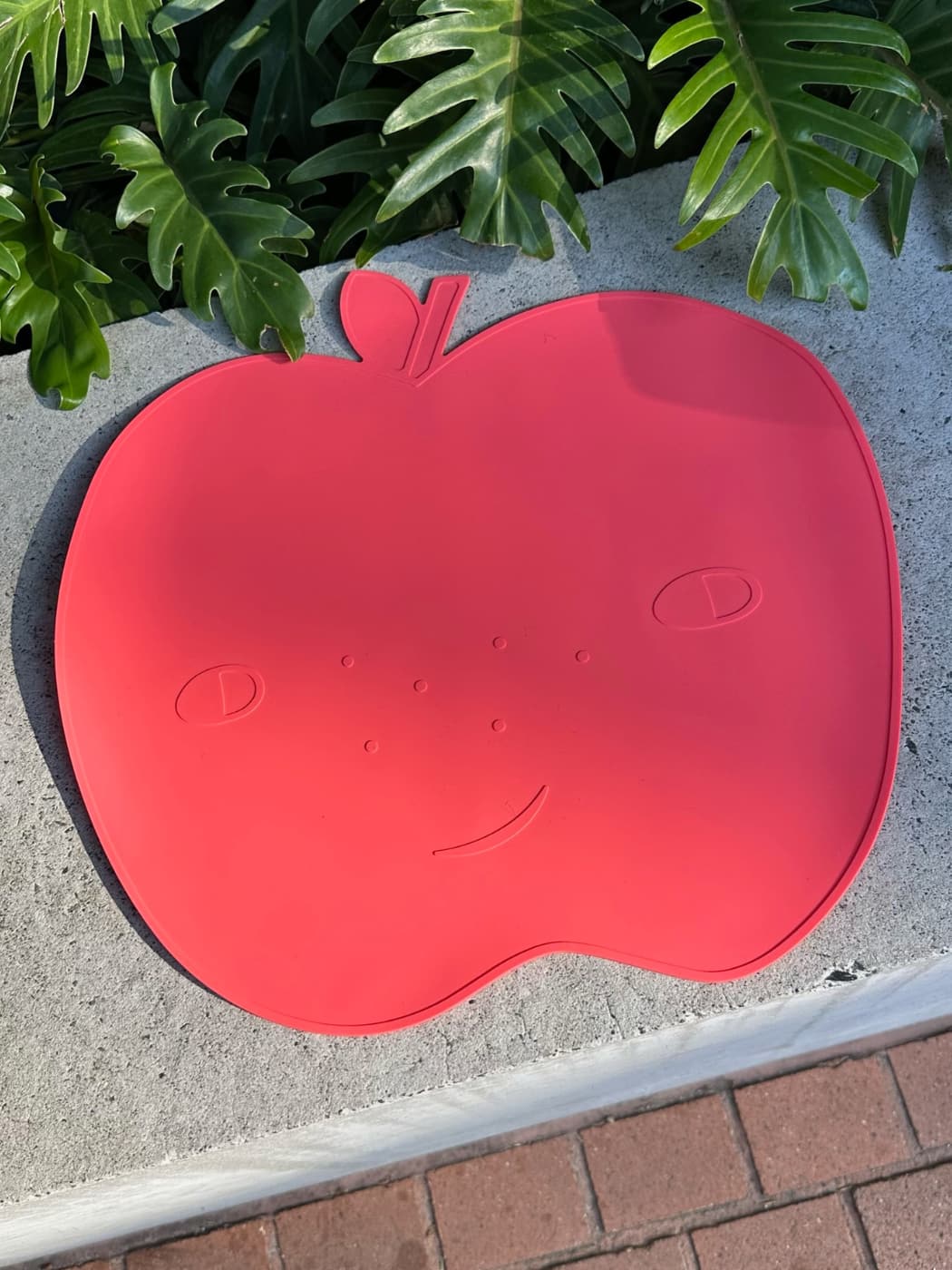 Silicone Placemat - Yummy Apple