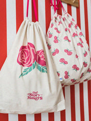 Große Kordelzugtasche – Rosenlogo