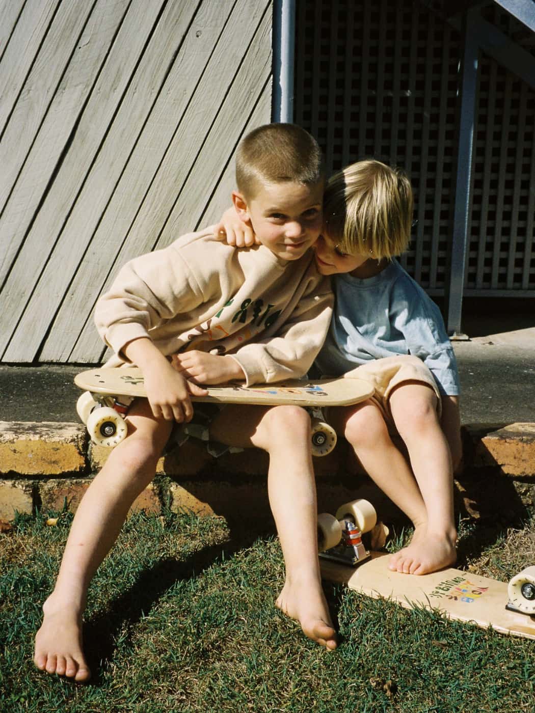 Cruiser Skateboard - By Billie