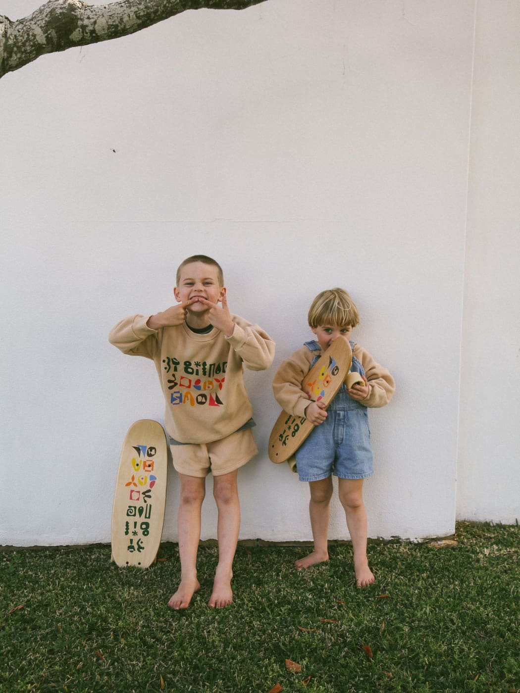 Cruiser Skateboard - By Billie